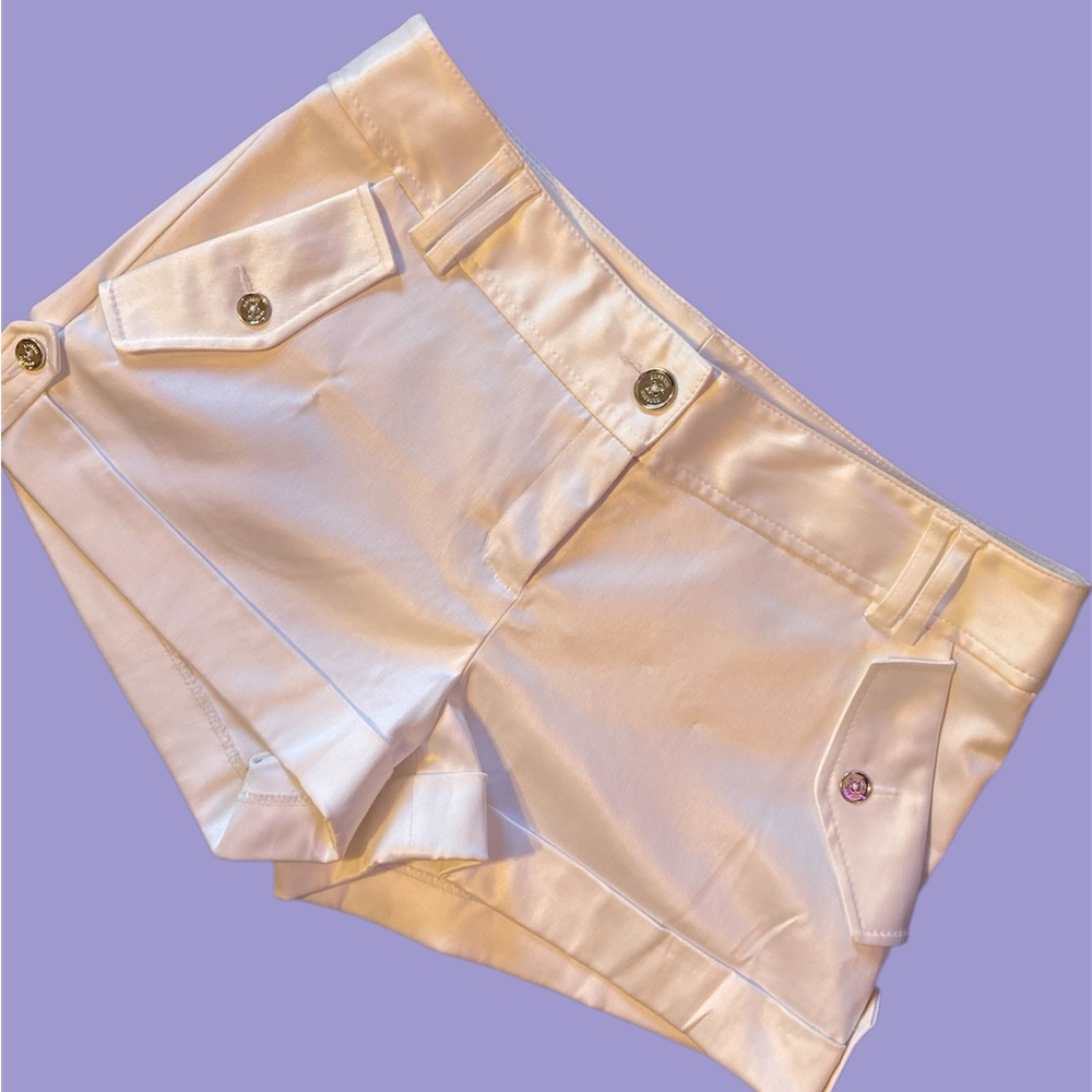 Express White Cargo Shorts with Tailored Design